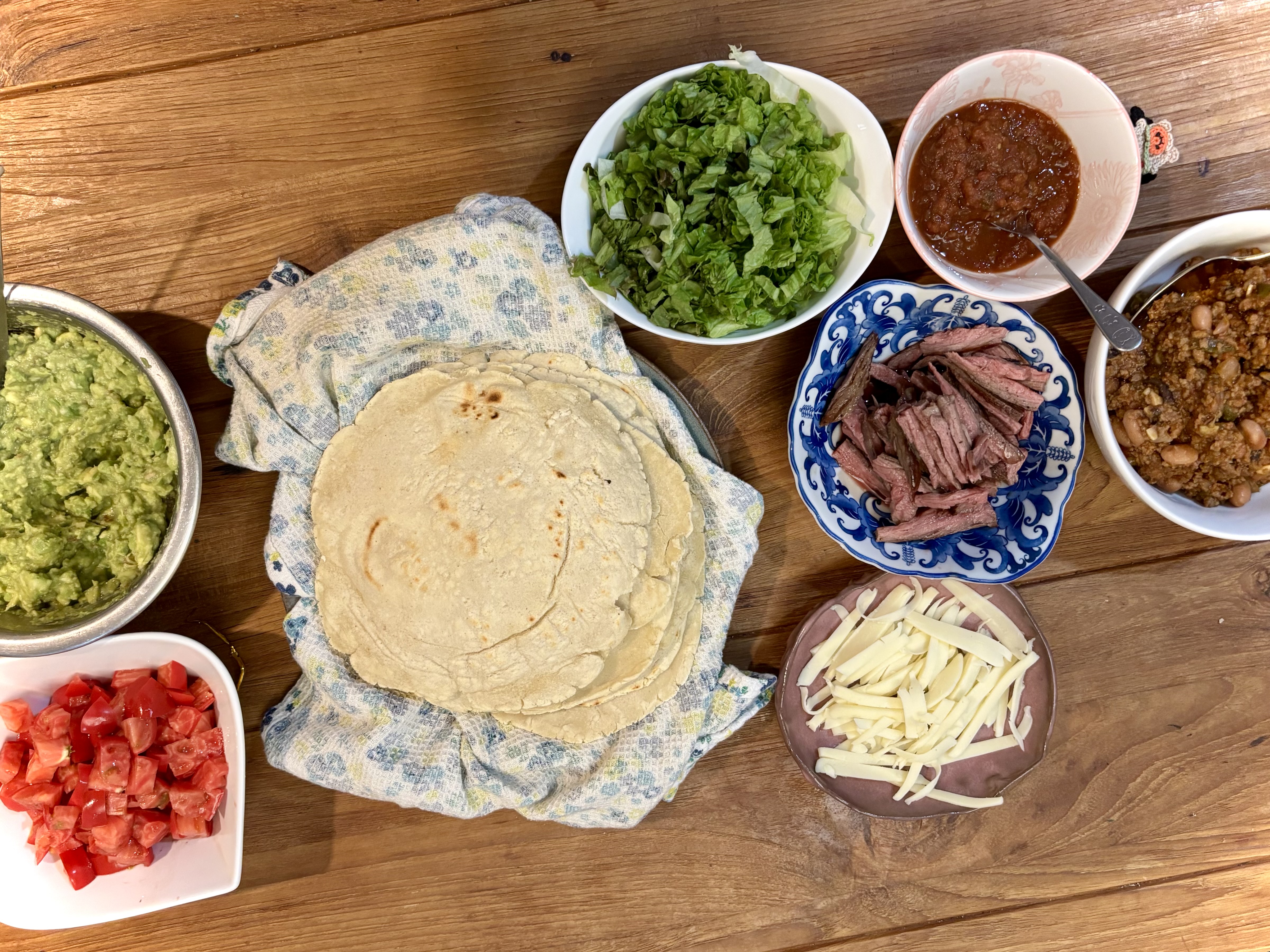 手作りトルティーヤでタコス