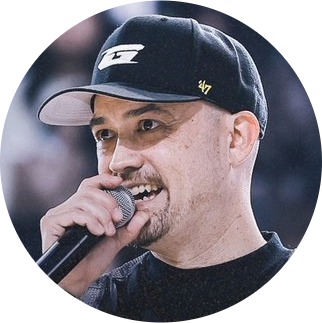 オーウェン・マキ